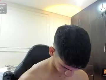 Chaturbate Live Porn of andres_stud