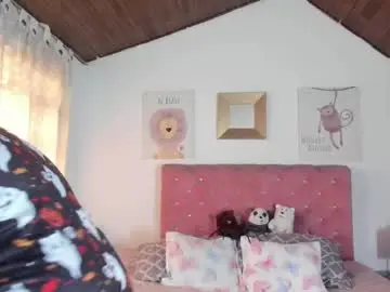 Chaturbate Best live sex cam show of celesteredds