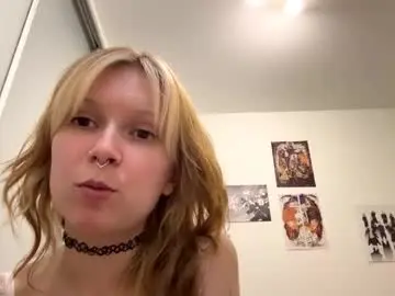 Chaturbate Free Live Porn of idellwold