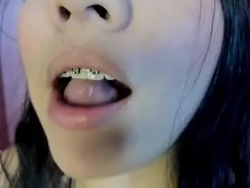 Chaturbate Watch Live Sex Cams of rubyhlowe