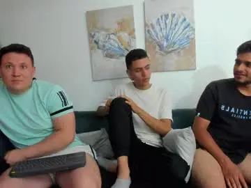 Chaturbate Adult Webcam of straight__friends