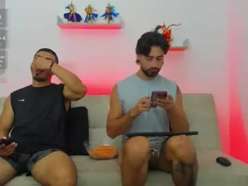 Chaturbate Watch Live Sex Cams of straight__friends