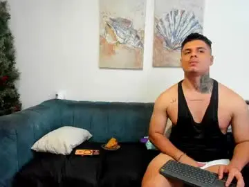 Chaturbate Adult Video Chat of straight__friends