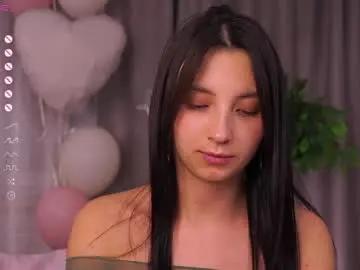 Chaturbate Watch Live Sex Cams of cinacandy