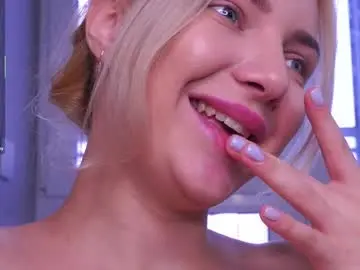 Chaturbate Adult Webcams of cinacandy