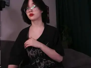 Chaturbate Live Sex Cam of cinacandy