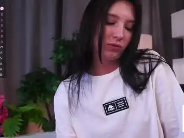 Chaturbate Live Sex Cam of cinacandy