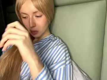 Chaturbate Adult Video Chat of cutieblondyy