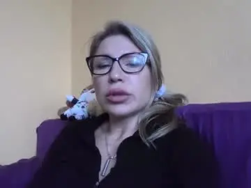 Chaturbate Best live sex cam show of fox_red_lady7