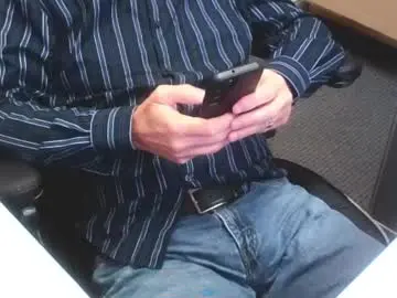 Chaturbate Free Live Porn of gardensman_561