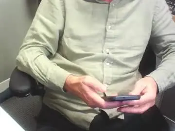 Chaturbate Watch Live Sex Cams of gardensman_561