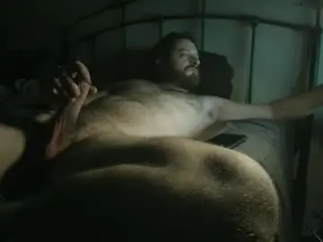 Chaturbate Live Sex Cam of hockeyplayer206850