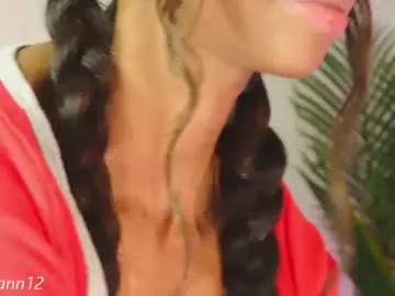Chaturbate Best live sex cam show of valery_swan1