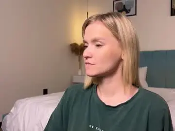 Chaturbate Adult Webcams of adele_nick2202