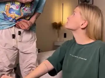 Chaturbate Adult Video Chat of adele_nick2202