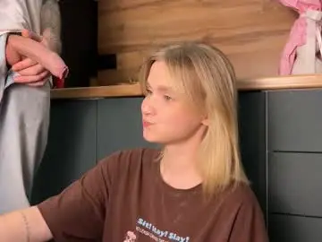 Chaturbate Adult Video Chat of adele_nick2202