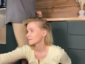 Chaturbate Best live sex cam show of adele_nick2202