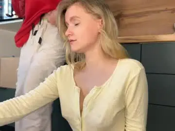 Chaturbate Nude Webcam of adele_nick2202