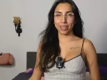 Chaturbate Best live sex cam show of brendaaguerra