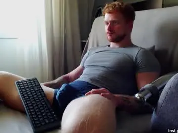 Chaturbate Watch Live Sex Cams of chris_boy37