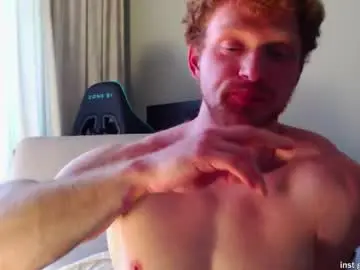 Chaturbate Adult Video Chat of chris_boy37