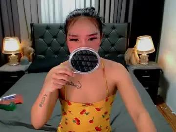 Chaturbate Adult Video Chat of crytastal_lust1212