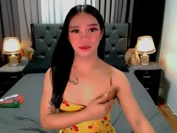 Chaturbate Live Sex Cam of crytastal_lust1212
