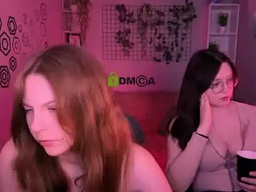Chaturbate Live Porn of kriss_babyy