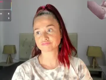 Chaturbate Nude Webcam of lucy_hot77