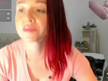 Chaturbate Live Sex Cam of lucy_hot77