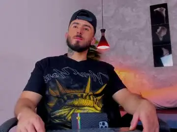 Chaturbate Adult Webcam of martin_foster_