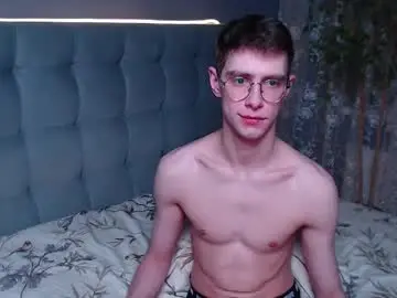 Chaturbate Best live sex cam show of alfie_evanss