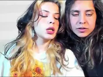 Chaturbate Free Porn Cam of riley_colors