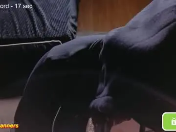 Chaturbate Live Sex of vulgarmanners_