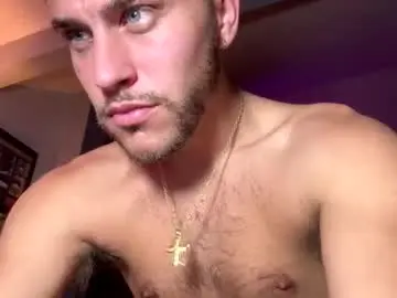 Chaturbate Adult Video Chat of wentbrokeonstrippers