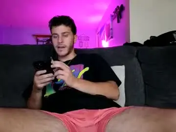 Chaturbate Free Porn Cam of wentbrokeonstrippers