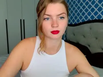 Chaturbate Watch Live Sex Cams of buusty_redhead