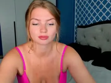 Chaturbate Sex Cam of buusty_redhead