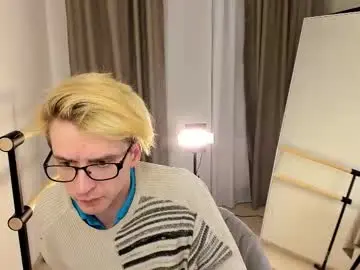 Chaturbate Sex Cam of consta_push