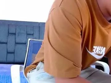 Chaturbate Best live sex cam show of deivid_santoss