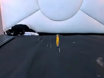 Chaturbate Free Live Porn of eva_monwalker