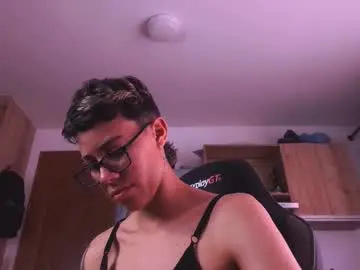 Chaturbate Best live sex cam show of eva_monwalker