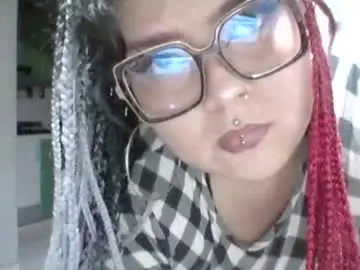 Chaturbate Free Live Porn of lanna_curvy