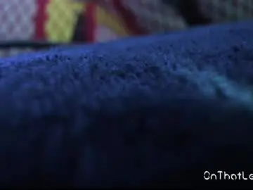 Chaturbate Adult Video Chat of onthatlevel21