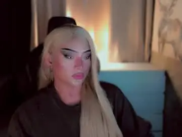 Chaturbate Watch Live Sex Cams of queenarthalia