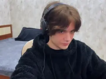 Chaturbate Adult Webcam of zombde32