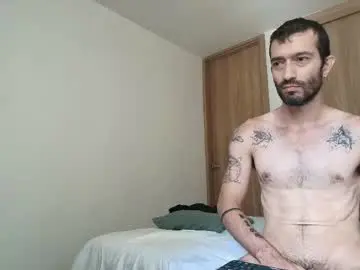 Chaturbate Live Sex Cam of alejandro_bigcock