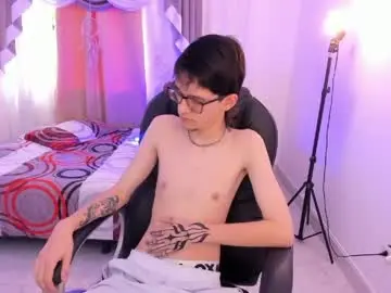 Chaturbate Adult Video Chat of jaxvance_boy