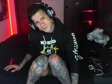 Chaturbate Live Sex Cam of jhonny_ackerman