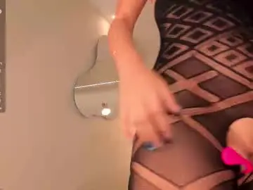 Chaturbate Live Porn of lisaflowersx